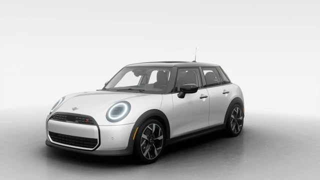 2026 MINI 5 Door Cooper S, λευκό, 90 km, εισαγωγή Καναδάς — φωτο 1