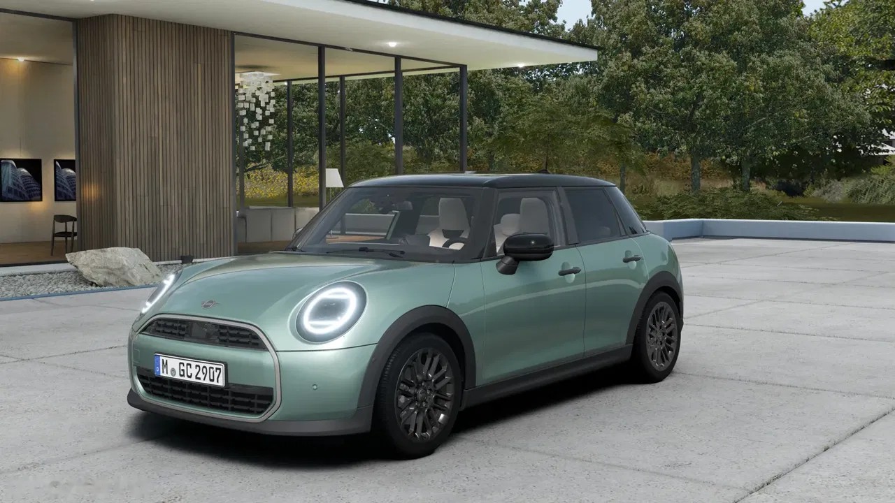 2025 MINI Cooper, 5 km, Πολωνία — φωτο 1