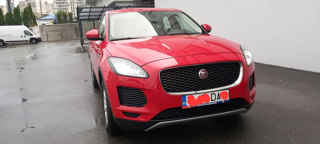 2020 Jaguar E-Pace, 100.000 km, Ρουμανία — φωτο 1