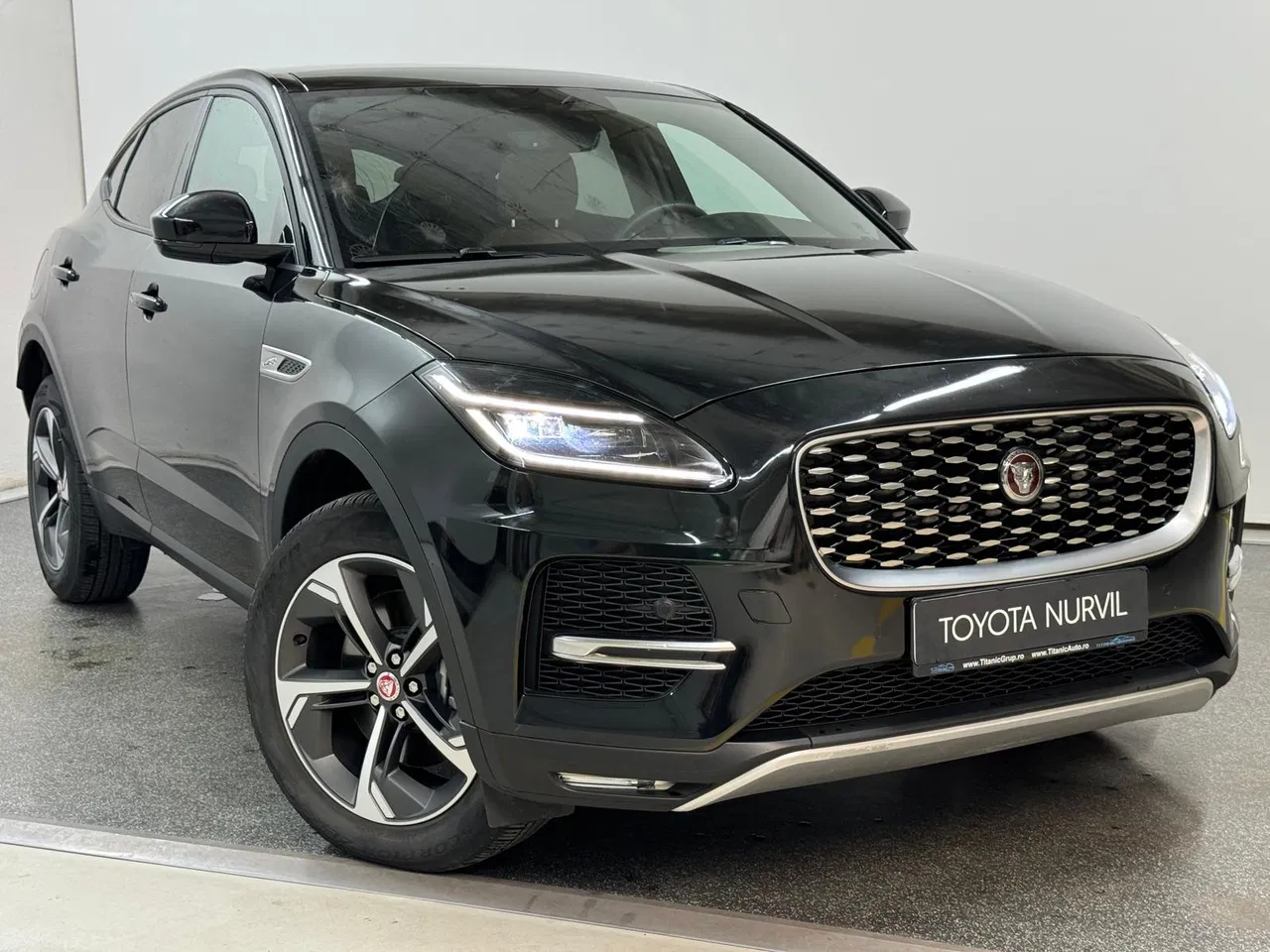 2022 Jaguar E-Pace, 25.000 km, Ρουμανία — φωτο 1