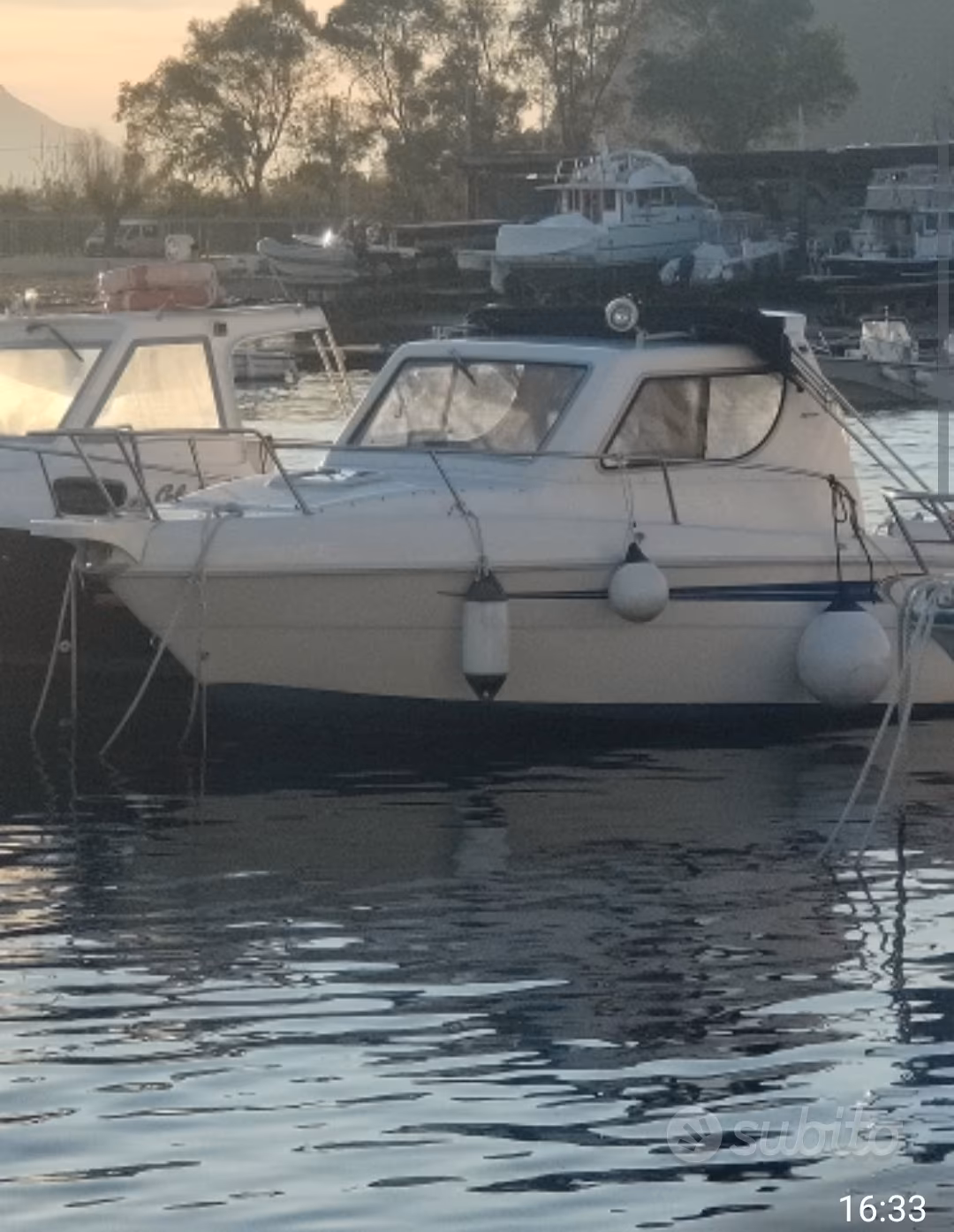 Barca, εισαγωγή Σε απόθεμα στην ΕΕ — φωτο 1