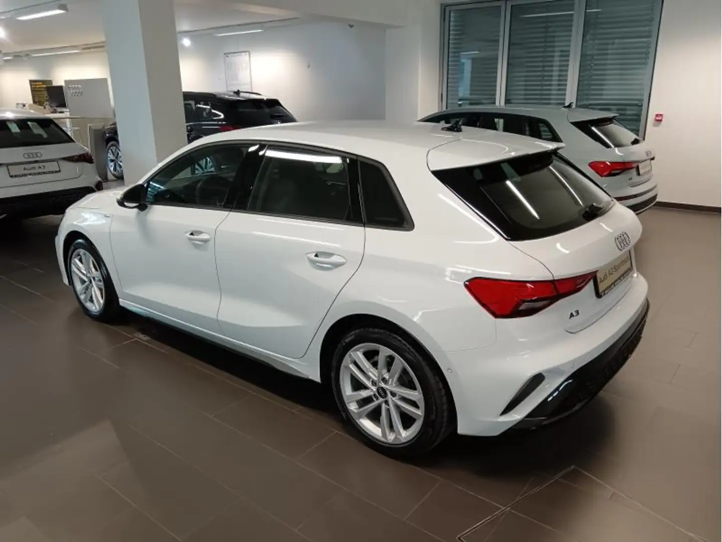 2026 Audi A3, 1.000 km, Βέλγιο — φωτο 2 z 10