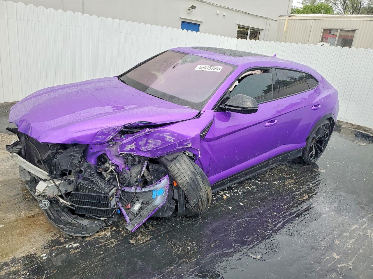2022 Lamborghini URUS, μωβ, 87.627 km, εισαγωγή ΗΠΑ — φωτο 1