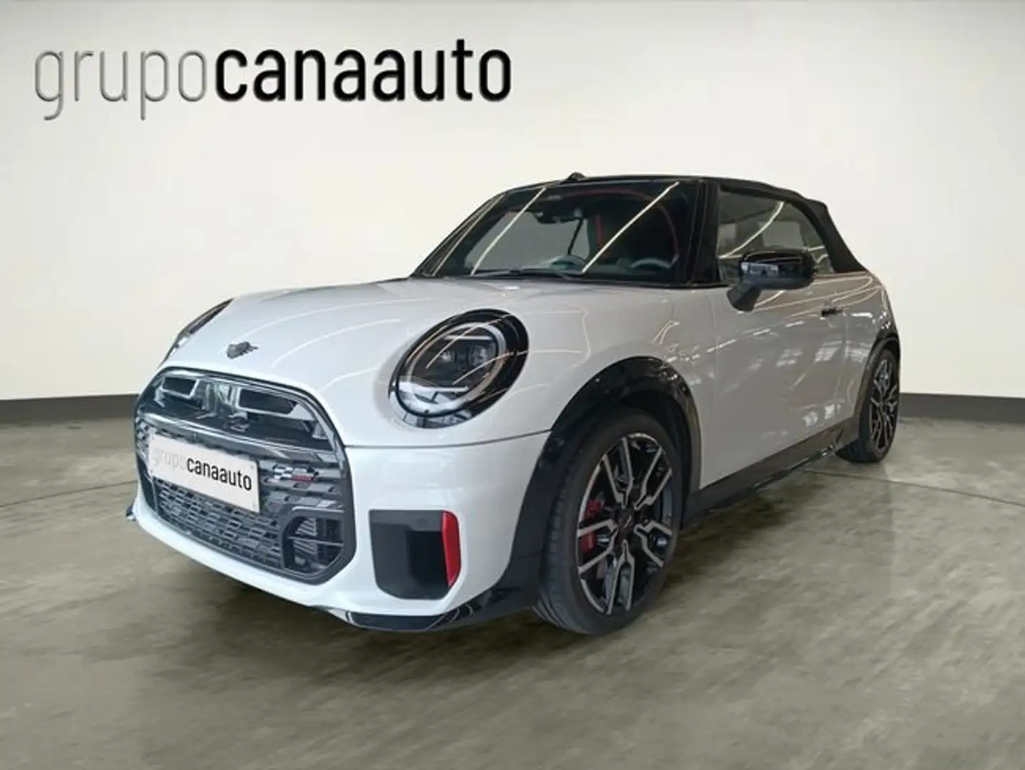 2025 MINI Cooper, 1.505 km, Ισπανία — φωτο 1