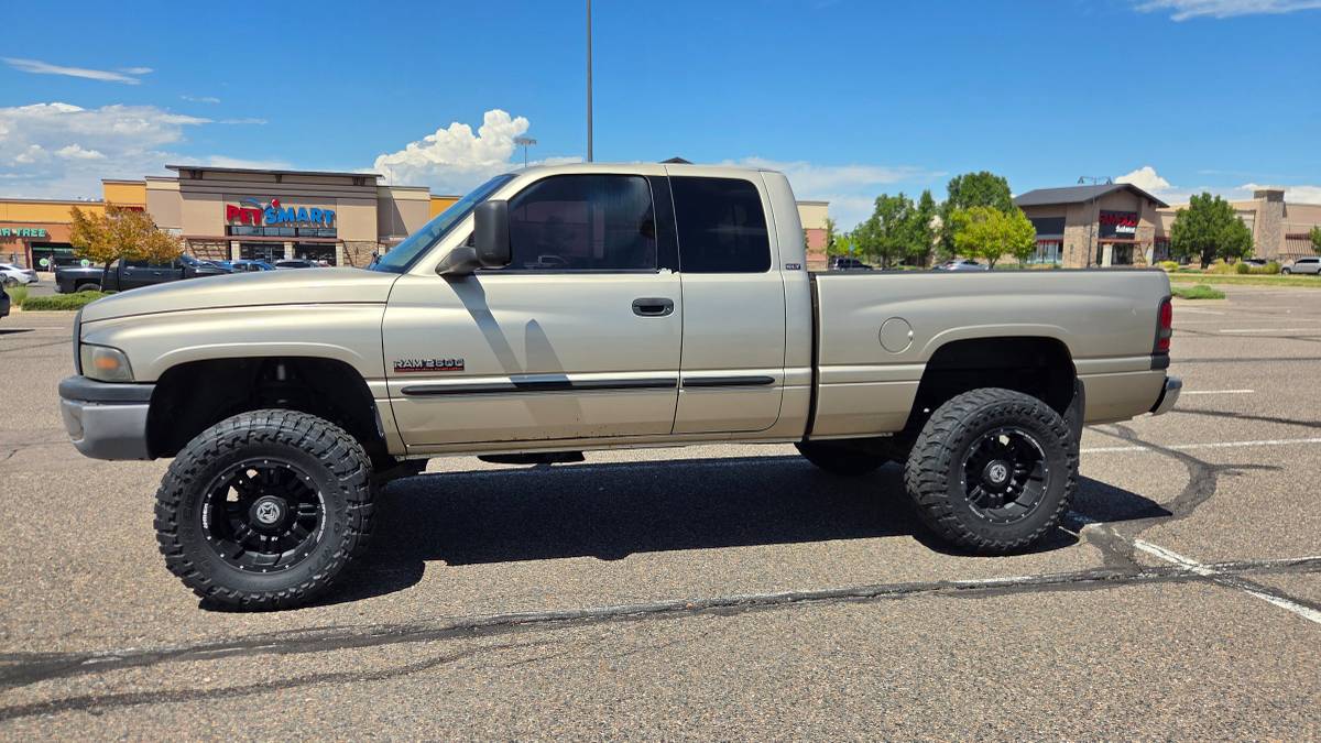 2002 Dodge, εισαγωγή ΗΠΑ — φωτο 1