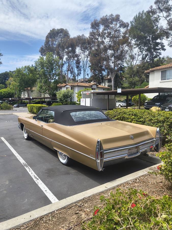 Cadillac, εισαγωγή ΗΠΑ — φωτο 6 z 11