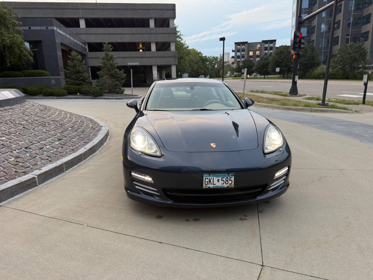 2011 Porsche, εισαγωγή ΗΠΑ — φωτο 7 z 12