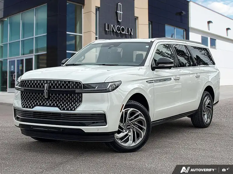 2027 Lincoln Navigator Reserve - Heavy-Duty Trailer Tow Package, λευκό, 10 km, εισαγωγή Καναδάς — φωτο 1