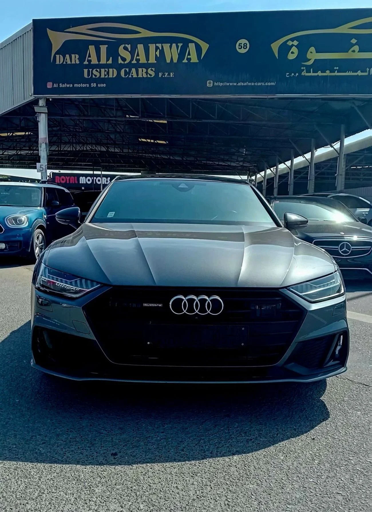 2022 Audi A7, ασημί, 121.674 km, εισαγωγή ΗΑΕ — φωτο 1