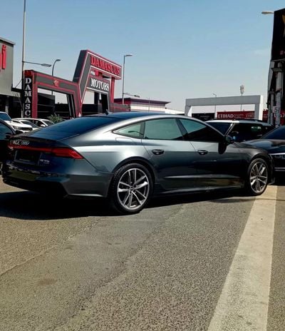 2022 Audi A7, ασημί, 121.674 km, εισαγωγή ΗΑΕ — φωτο 7 z 16