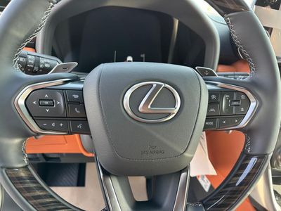 2026 Lexus LX600 VIP, λευκό, 0 km, εισαγωγή ΗΑΕ — φωτο 11 z 20