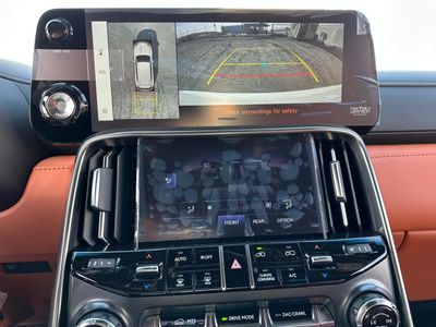 2026 Lexus LX600 VIP, λευκό, 0 km, εισαγωγή ΗΑΕ — φωτο 13 z 20