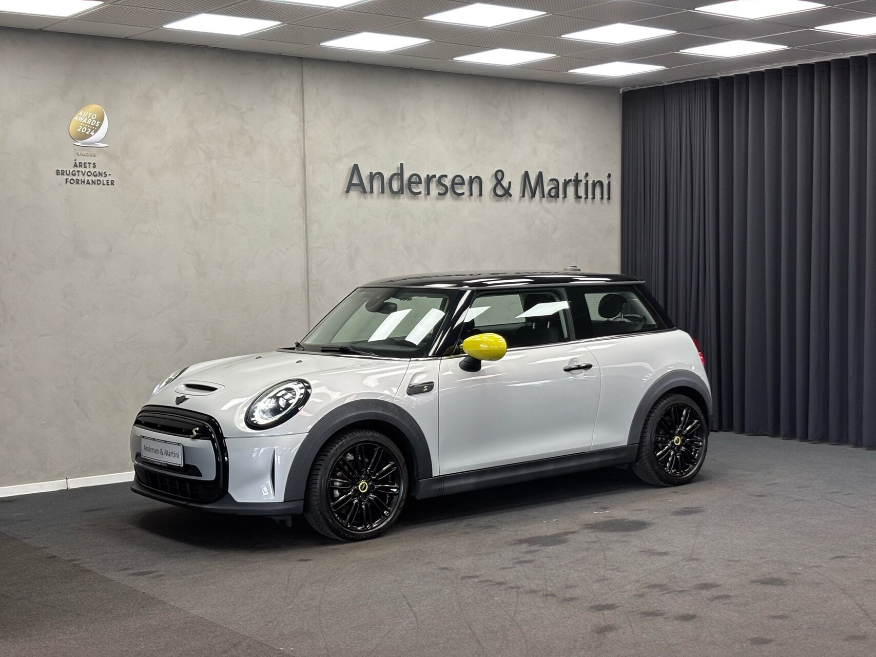 MINI Cooper, Δανία — φωτο 1