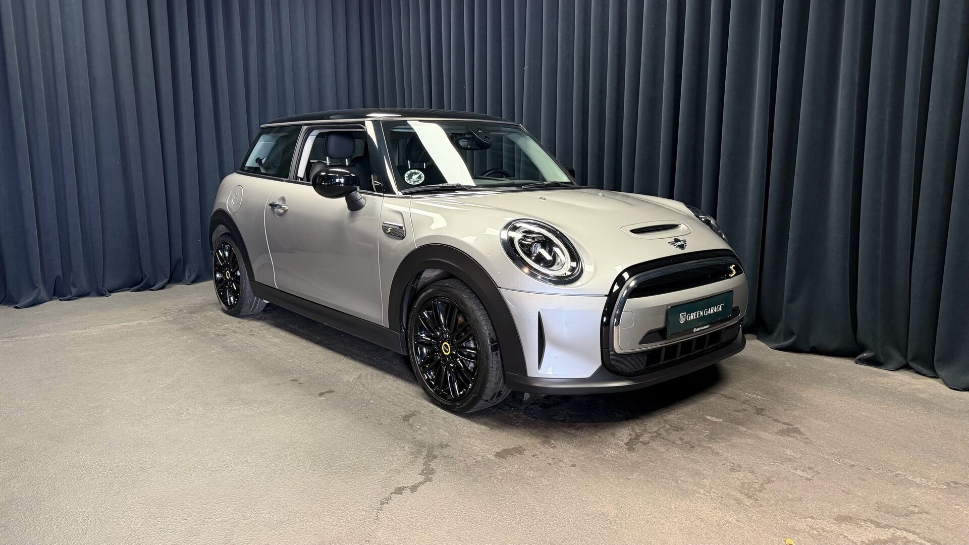MINI Cooper, Δανία — φωτο 1