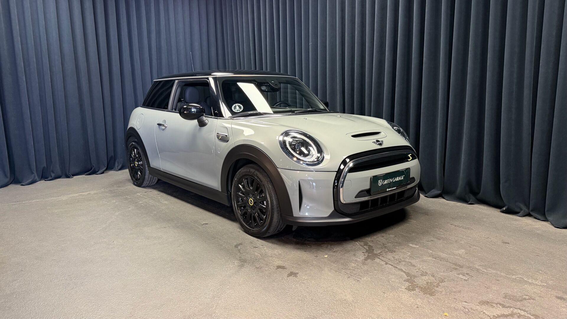 MINI Cooper, Δανία — φωτο 1