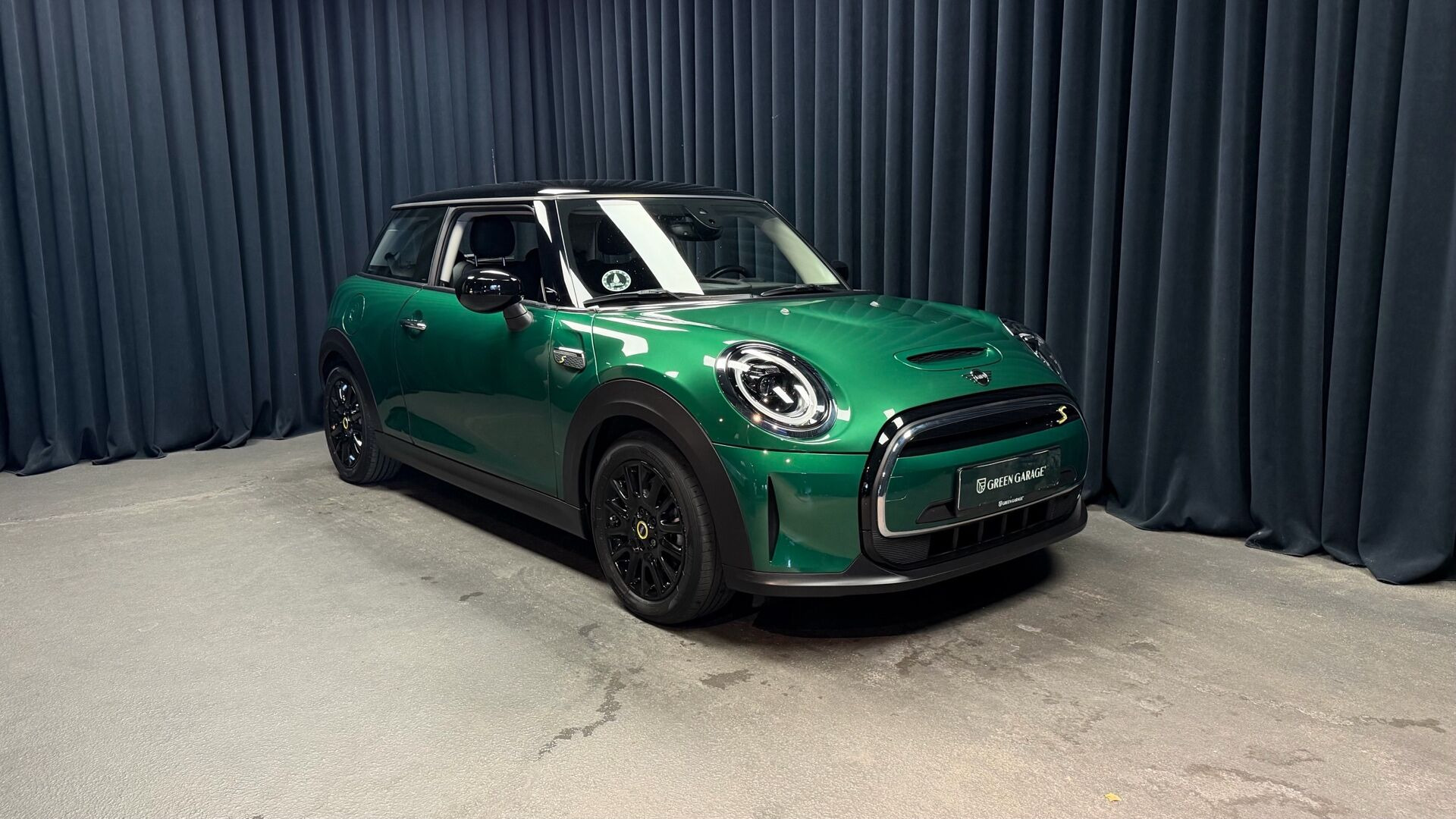 MINI Cooper, Δανία — φωτο 1
