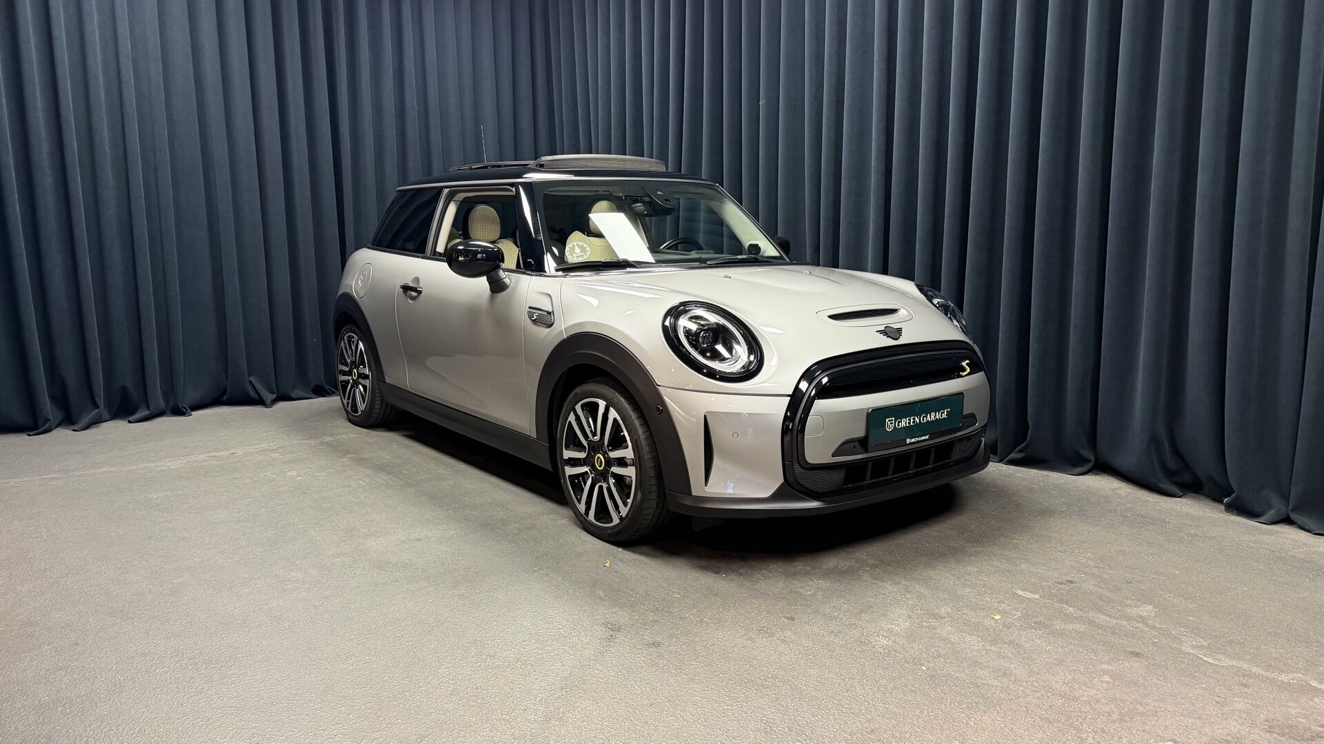 MINI Cooper, Δανία — φωτο 1