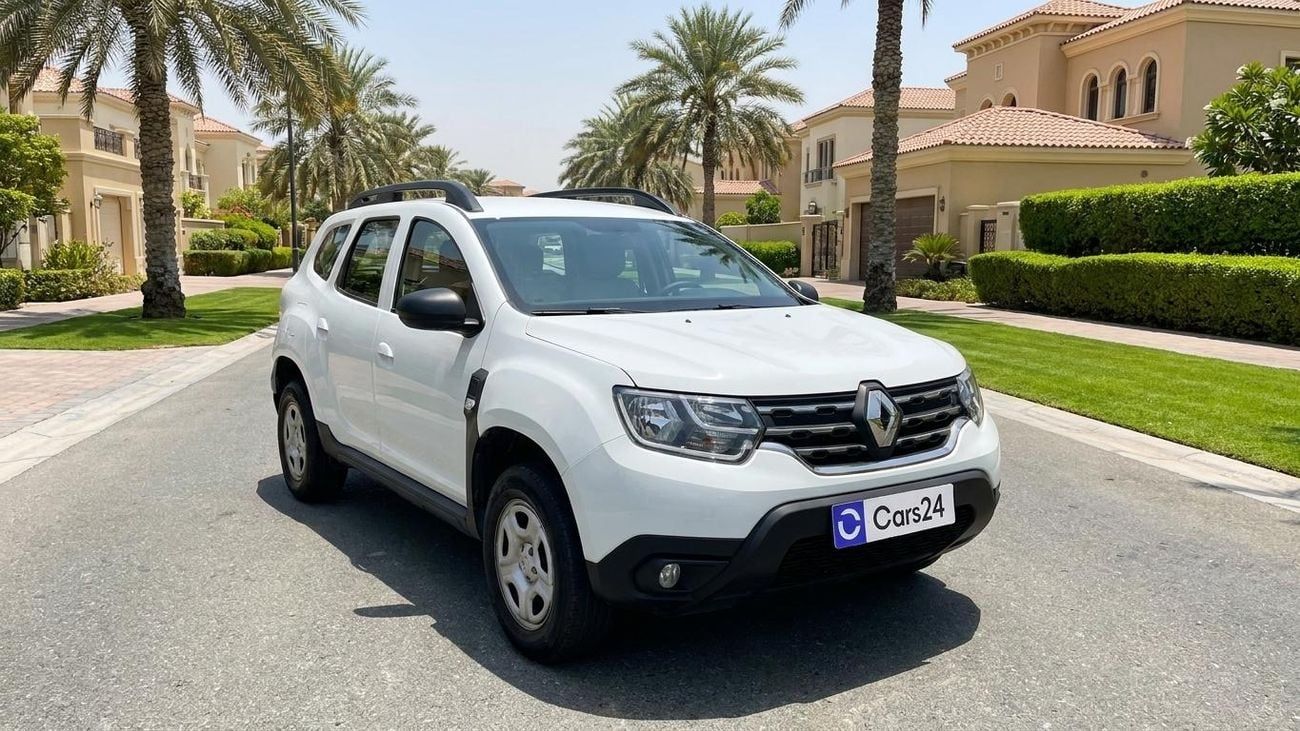 2022 Renault Duster PE, λευκό, 85.052 km, εισαγωγή ΗΑΕ — φωτο 1