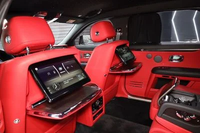 2022 Rolls-Royce Ghost EWB, μαύρο, 47.000 km, εισαγωγή ΗΑΕ — φωτο 12 z 16