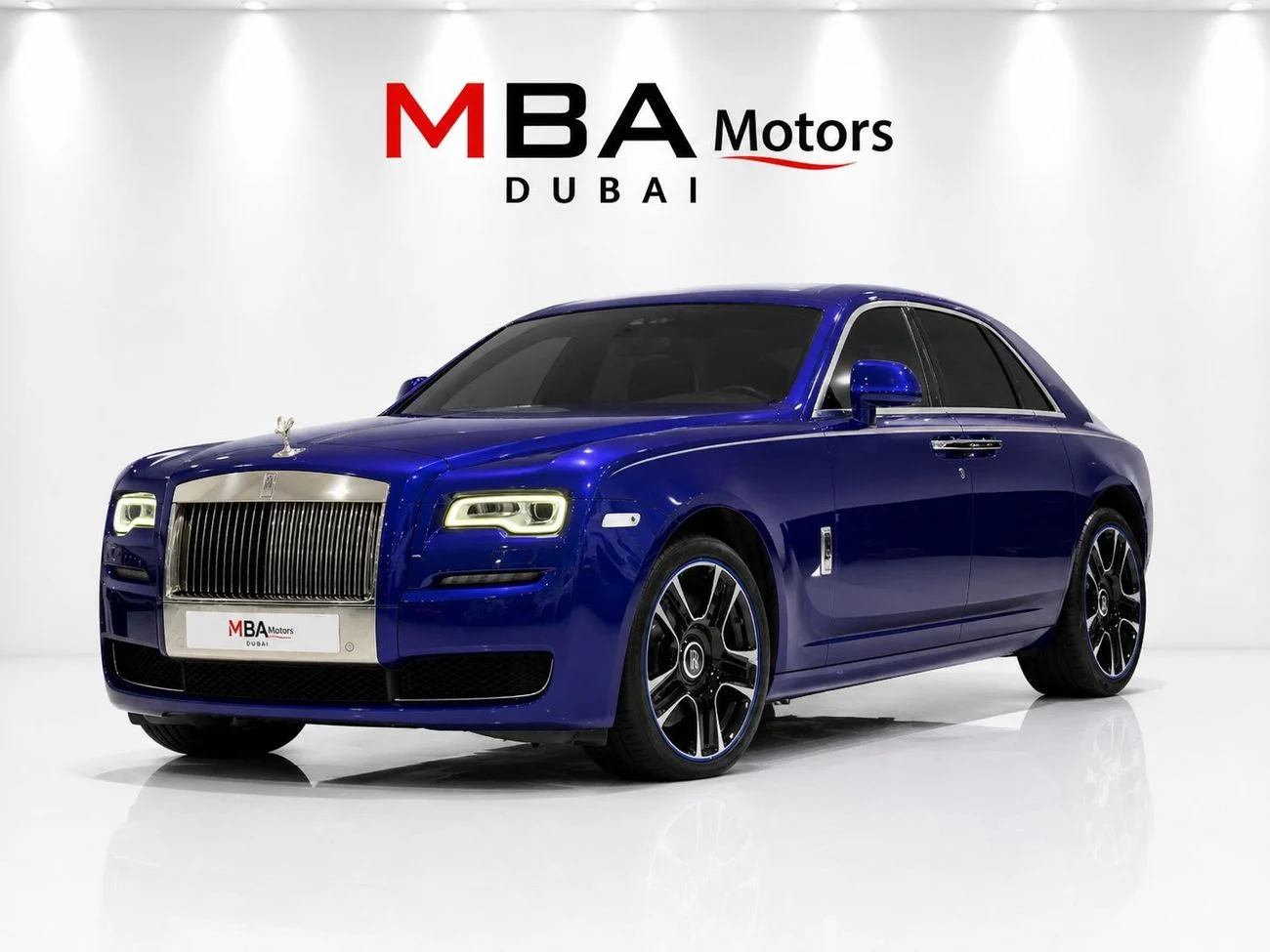 2016 Rolls-Royce Ghost SWB, μπλε, 42.000 km, εισαγωγή ΗΑΕ — φωτο 1