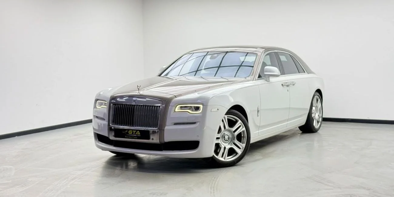 2017 Rolls-Royce Ghost SWB, λευκό, 42.053 km, εισαγωγή ΗΑΕ — φωτο 1