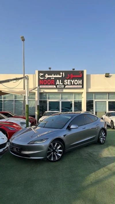 2025 Tesla Model 3 LONG RANGE, γκρι, 58.000 km, εισαγωγή ΗΑΕ — φωτο 2 z 13