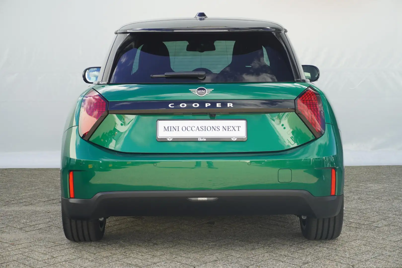 2026 MINI Cooper E, 500 km, Ολλανδία — φωτο 5 z 12