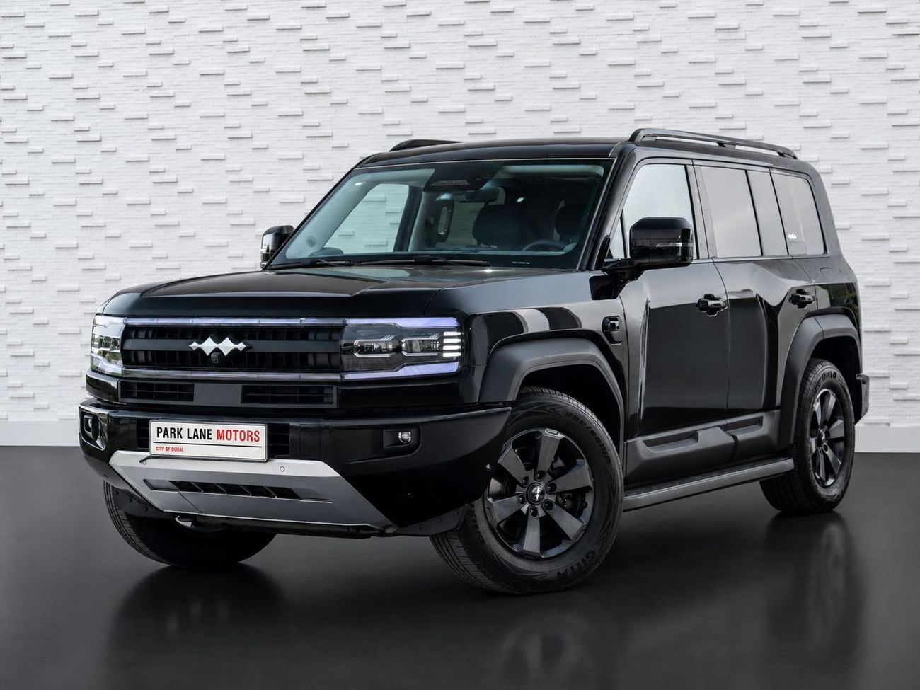 2025 Byd Leopard 5 FLAGSHIP, μαύρο, 7.962 km, εισαγωγή ΗΑΕ — φωτο 1