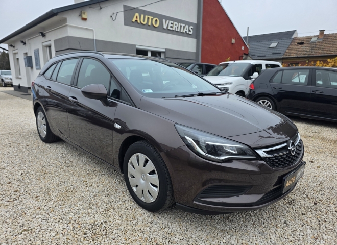 2018 Opel, Ουγγαρία — φωτο 1