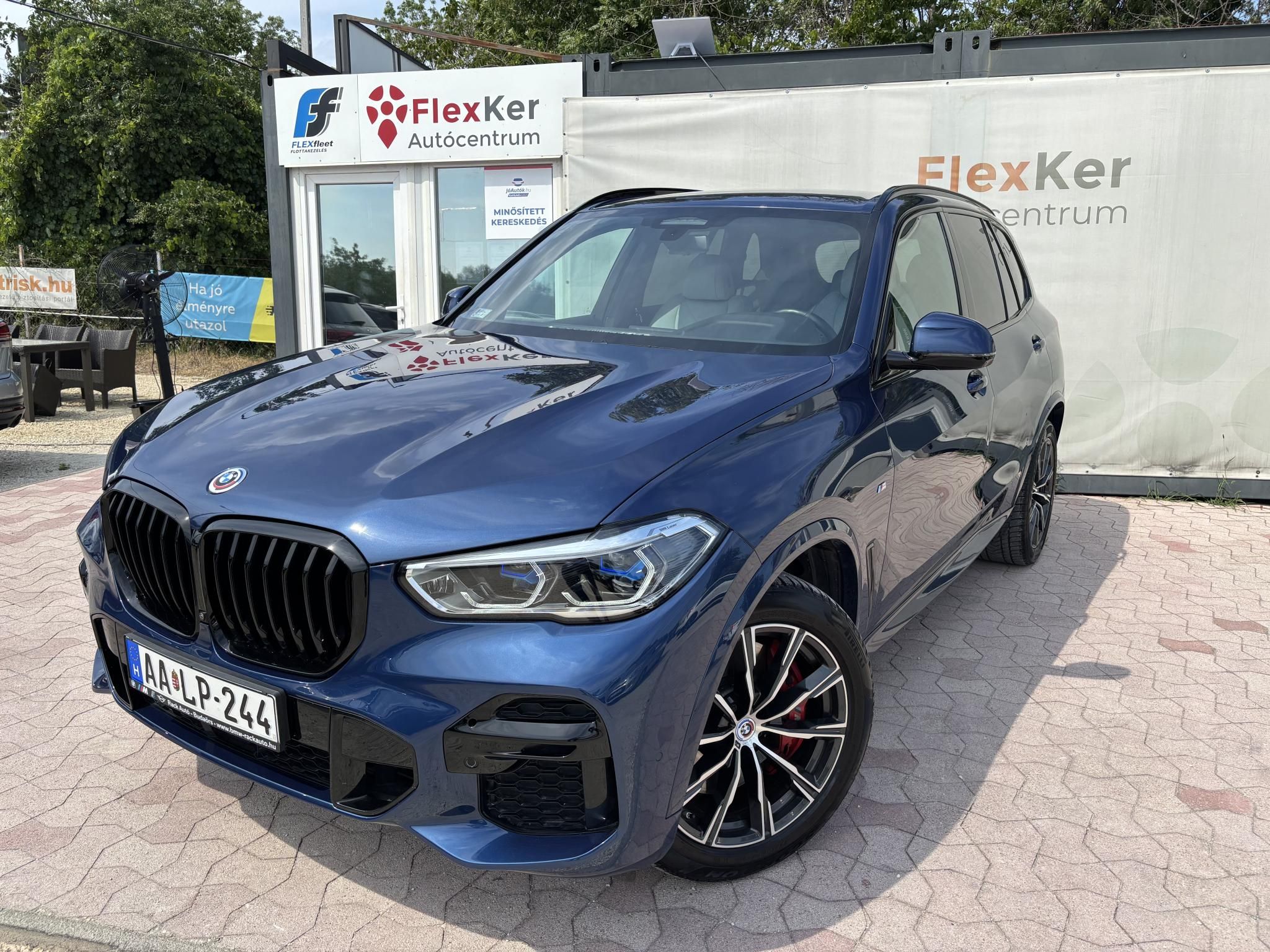 2023 BMW, 105.589 km, Ουγγαρία — φωτο 1