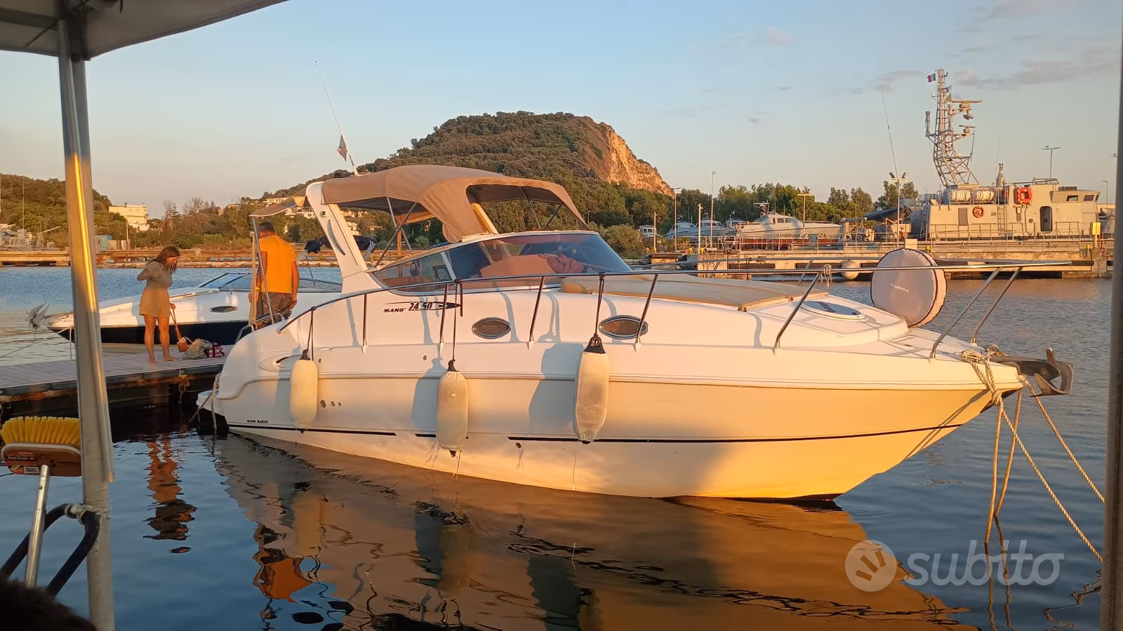 Mano, εισαγωγή Σε απόθεμα στην ΕΕ — φωτο 1