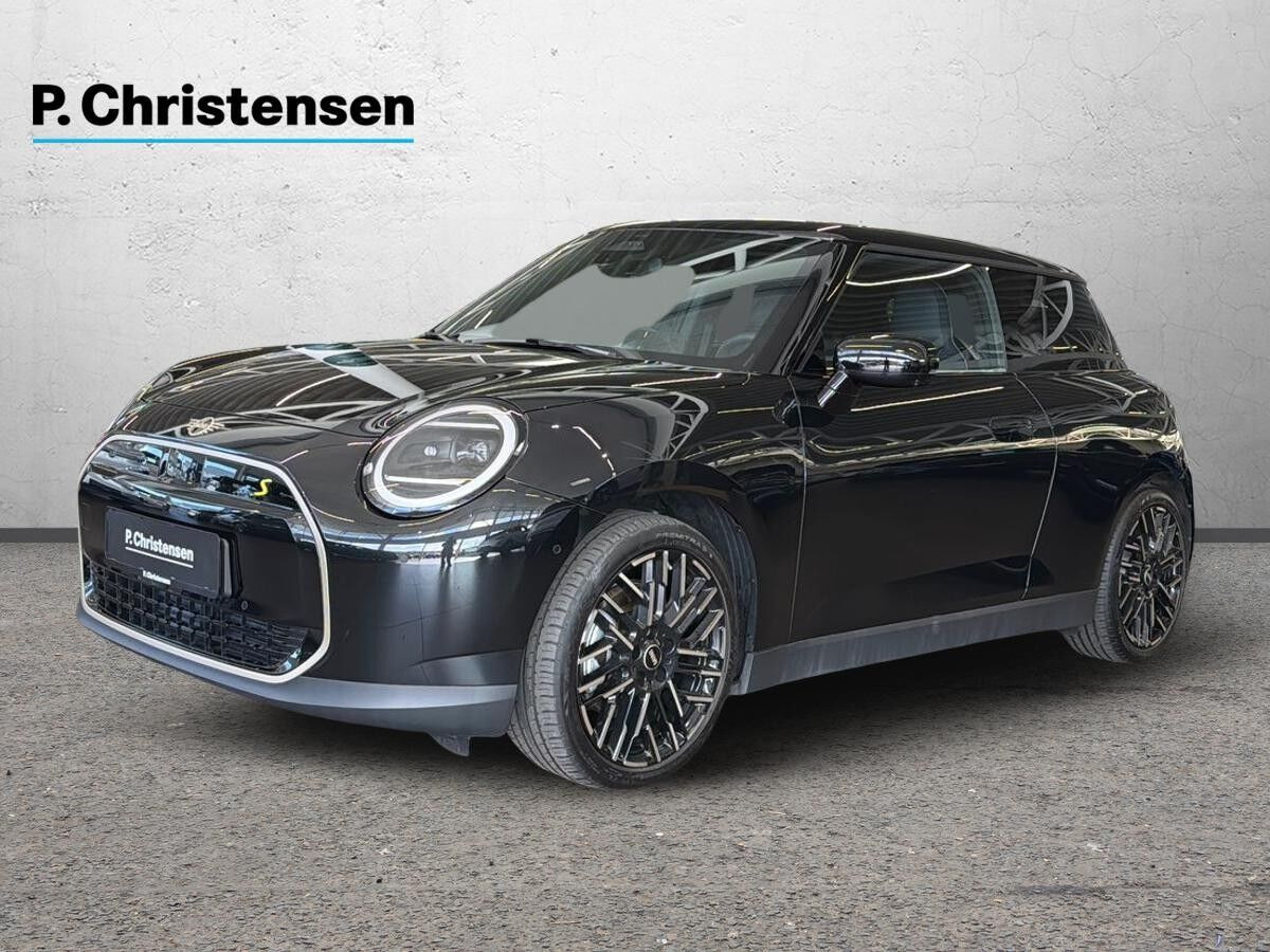 MINI Cooper SE, Δανία — φωτο 1