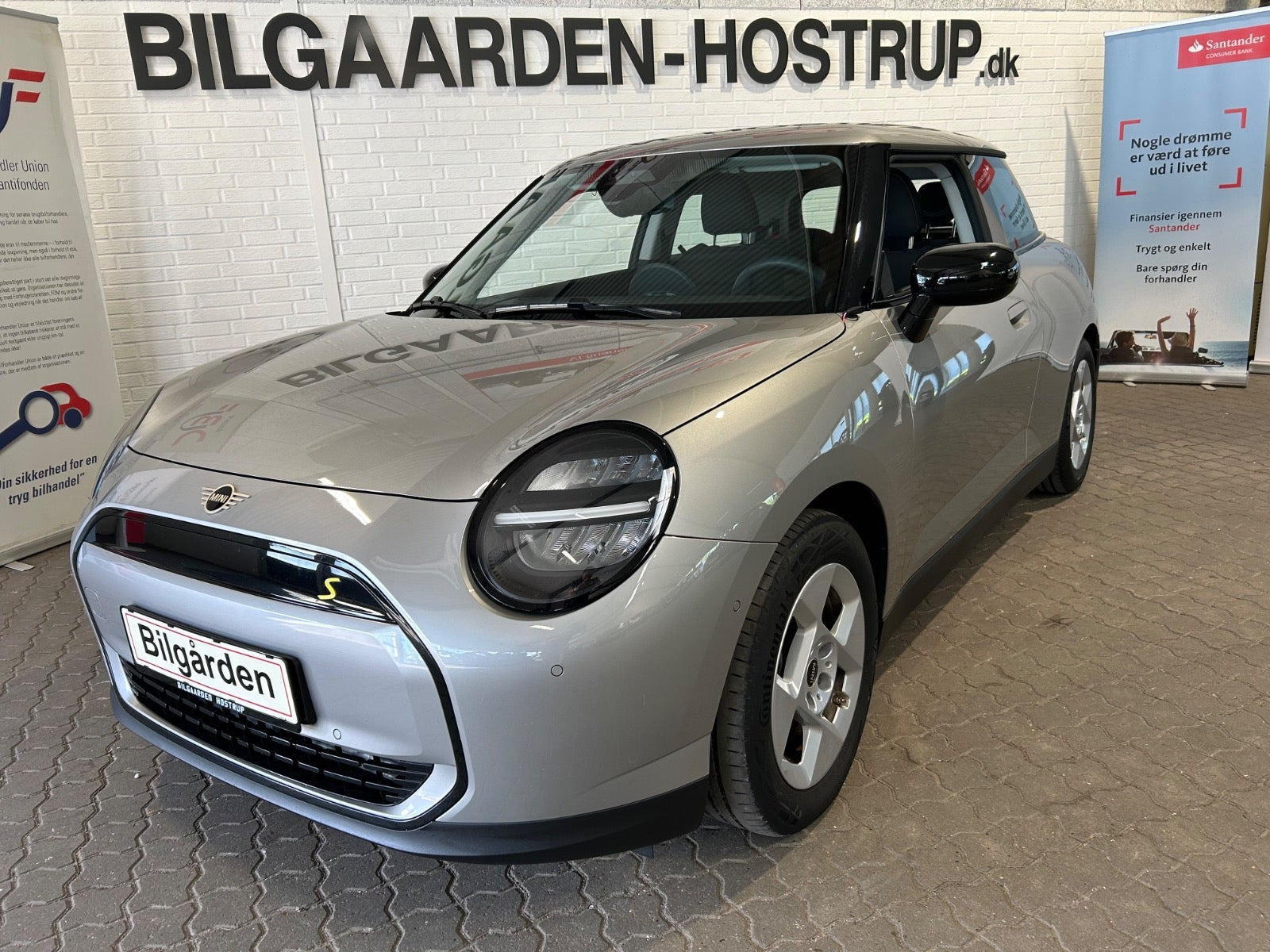 MINI Cooper SE, Δανία — φωτο 1