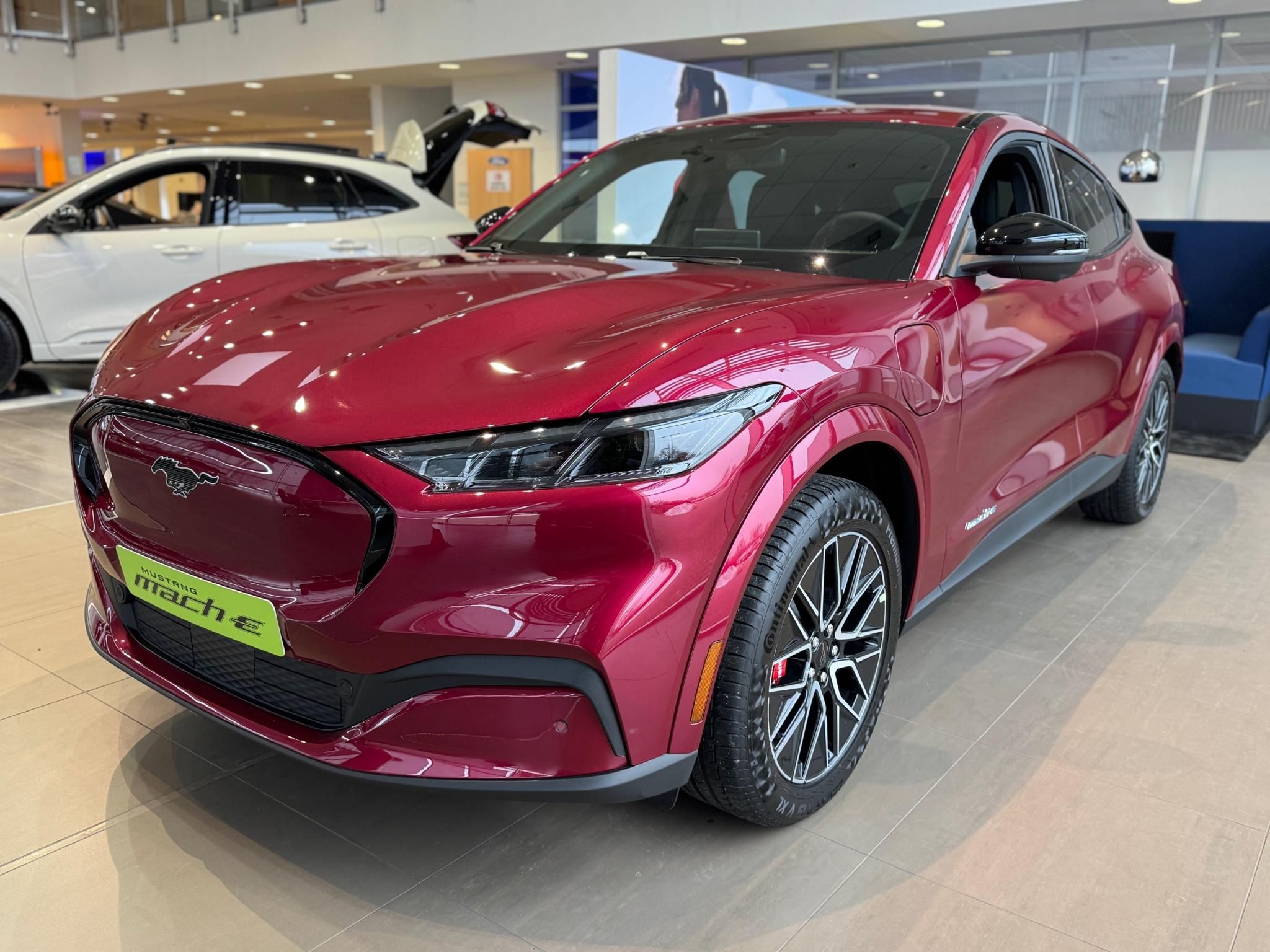 2026 Ford, Ουγγαρία — φωτο 1