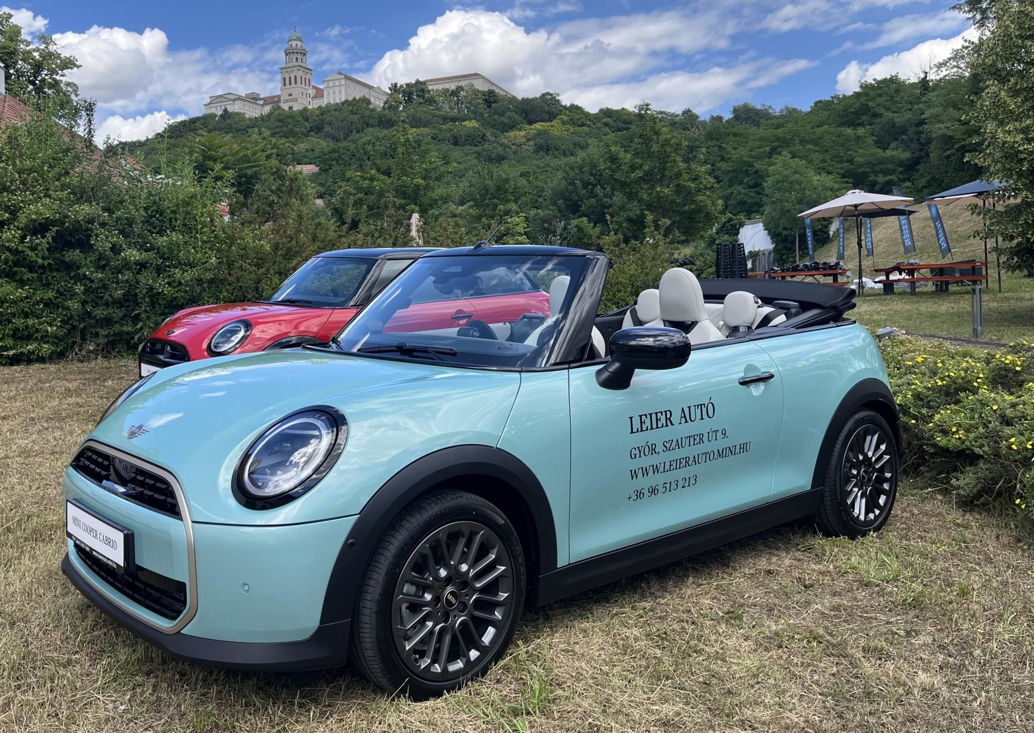 MINI, 2.000 km, Ουγγαρία — φωτο 1