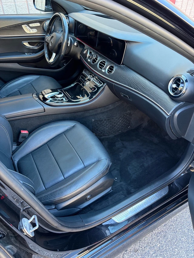 2017 Mercedes-Benz Eclass E 400, μαύρο, 172.000 km, εισαγωγή Καναδάς — φωτο 4 z 5