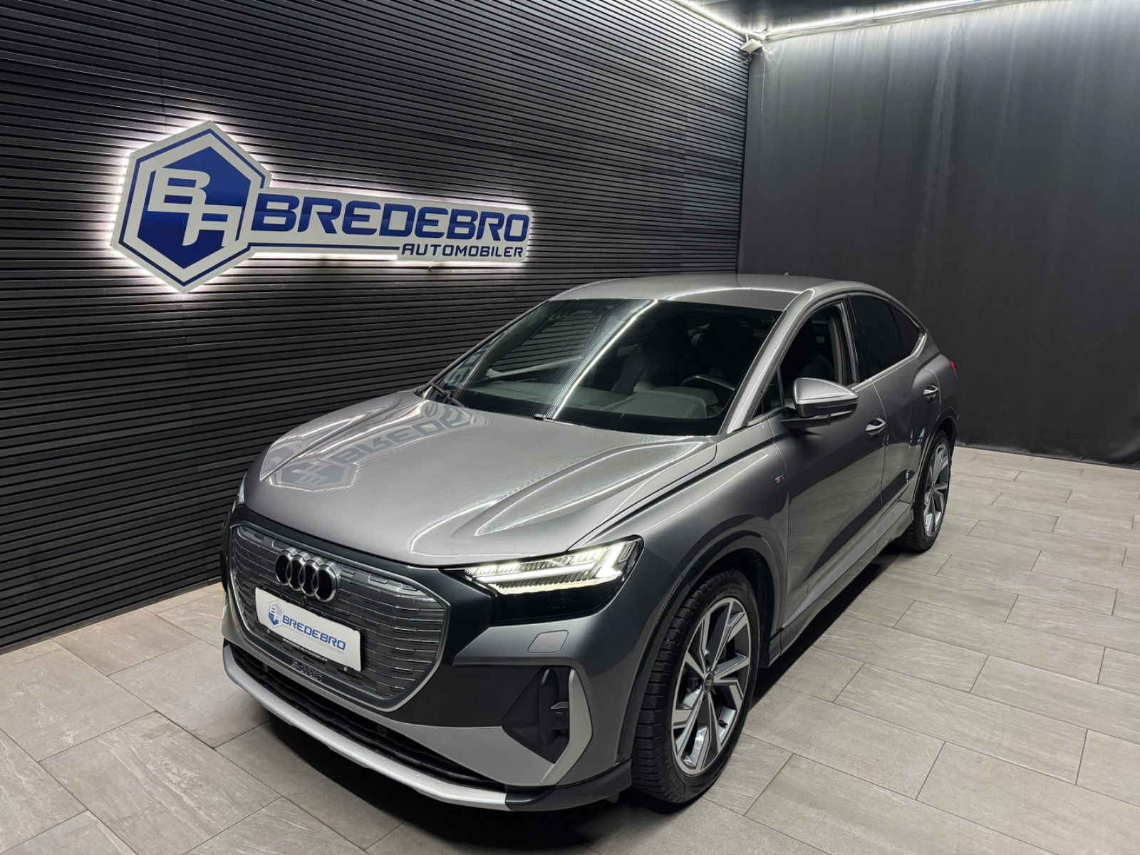 Audi Q4 e-tron, Δανία — φωτο 1