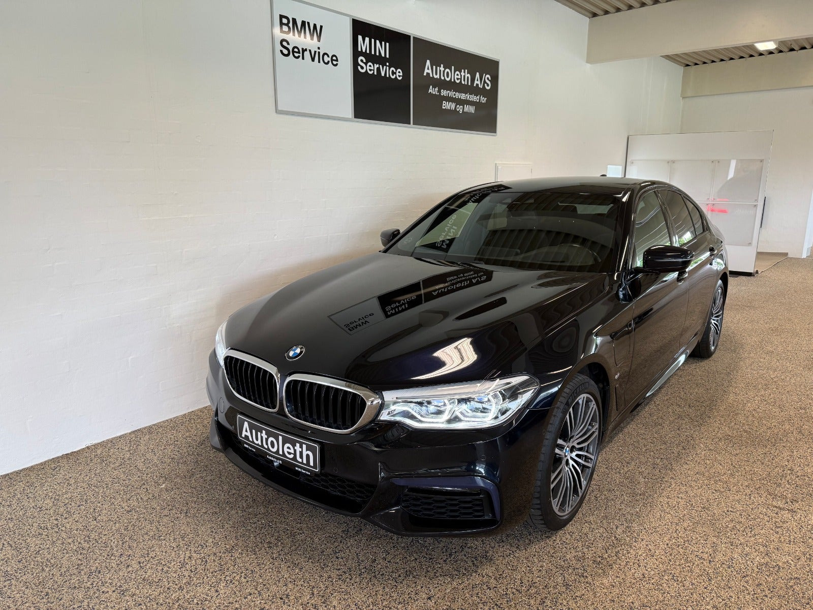 BMW 530e, Δανία — φωτο 1