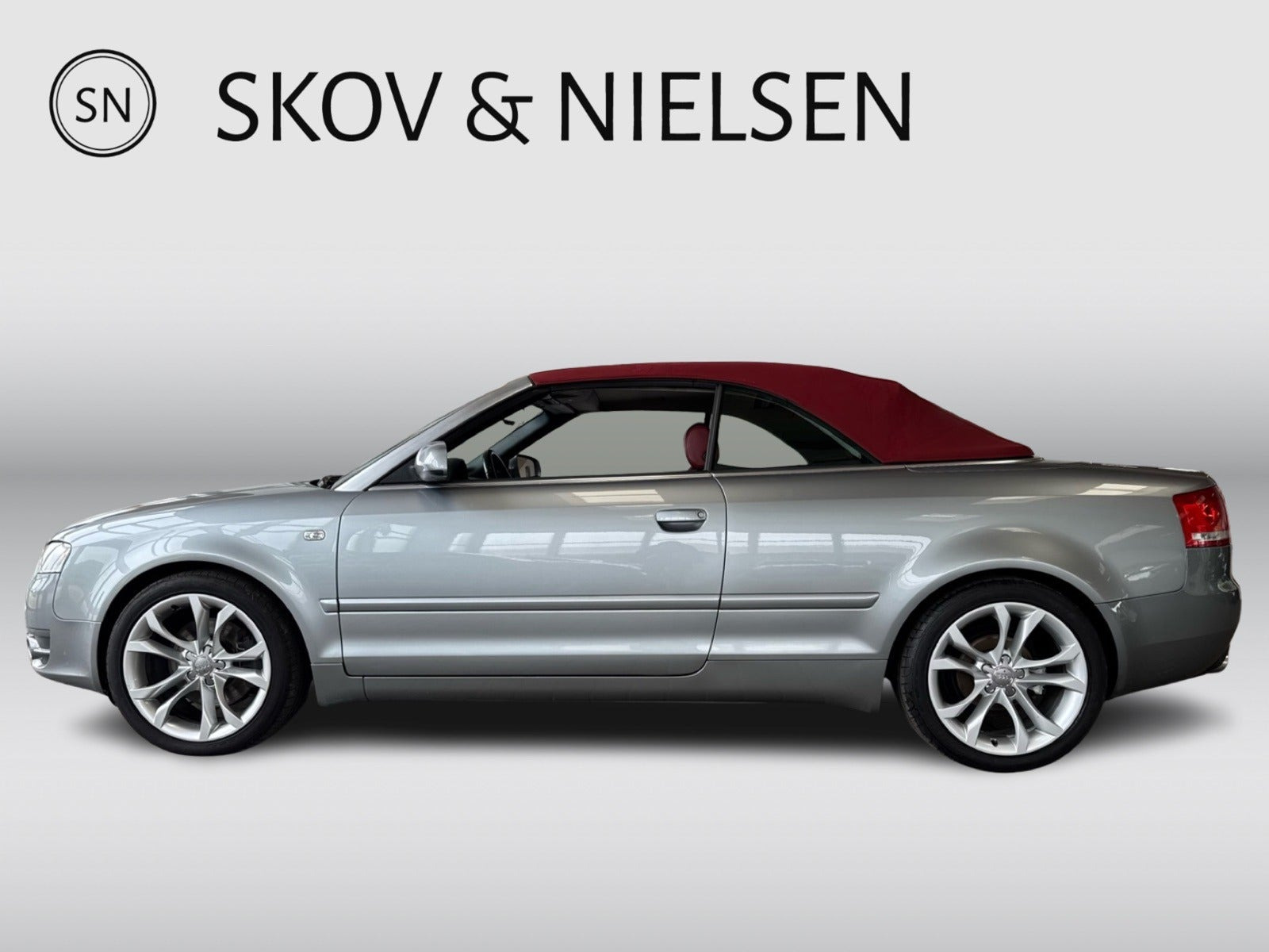 Audi A4, Δανία — φωτο 1