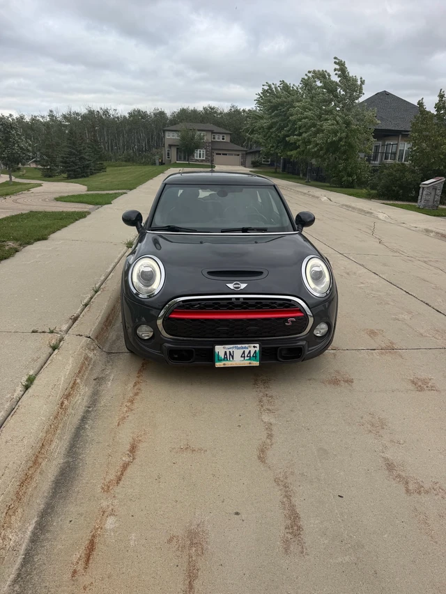 2016 Minicps, 97.000 km, εισαγωγή Καναδάς — φωτο 1