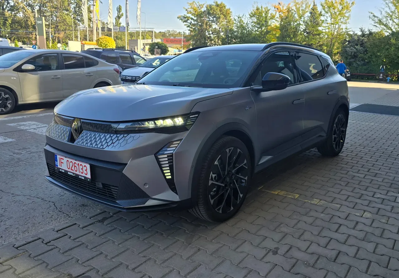 2026 Renault Scenic E-Tech, 750 km, Ρουμανία — φωτο 1