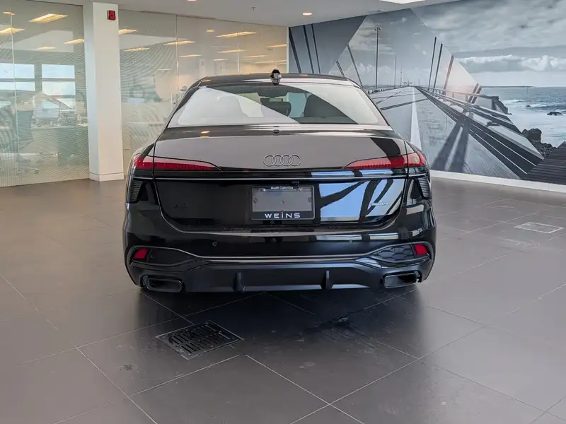 2026 Audi A6 Progressiv, μαύρο, 90 km, εισαγωγή Καναδάς — φωτο 3 z 11