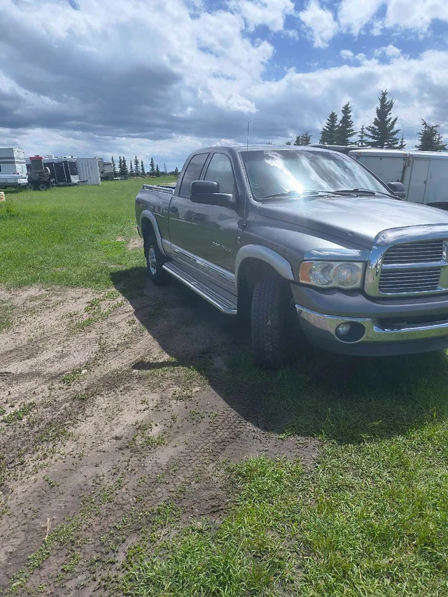2005 Dodge Ram2500, 270.000 km, εισαγωγή Καναδάς — φωτο 2 z 5