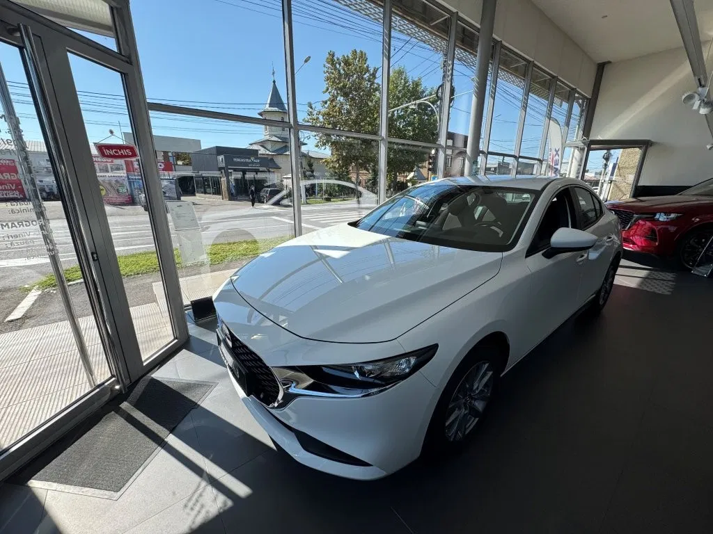 2026 Mazda 3, 3 km, Ρουμανία — φωτο 1