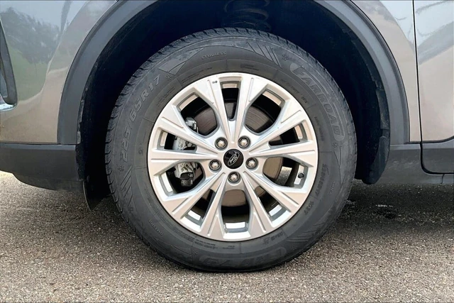 2025 Ford Escape Active, γκρι, 51.524 km, εισαγωγή Καναδάς — φωτο 9 z 20