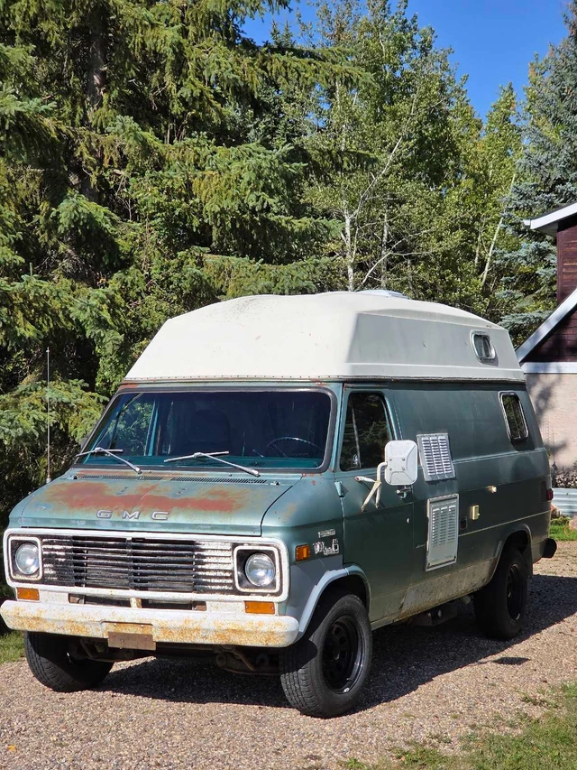 1977 GMC Vandura, 2.400 km, εισαγωγή Καναδάς — φωτο 1