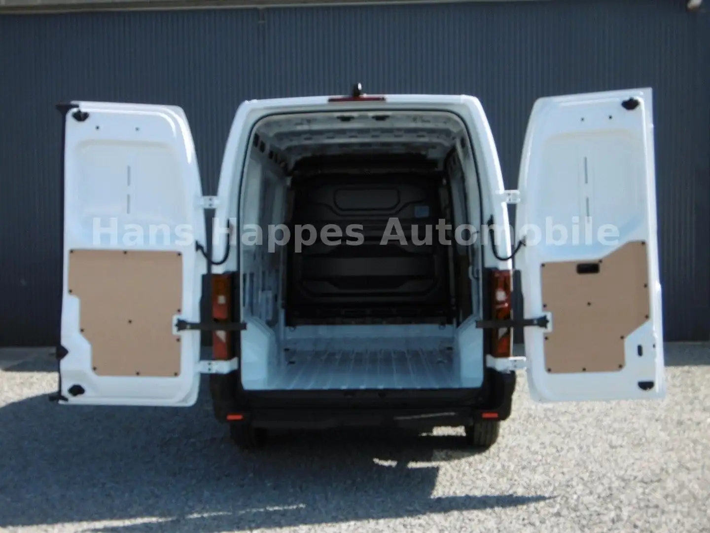2026 Renault Master, 500 km, Γερμανία — φωτο 8 z 12