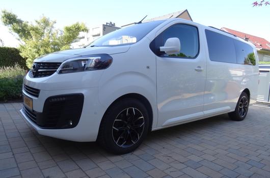2019 Opel, Λουξεμβούργο — φωτο 1