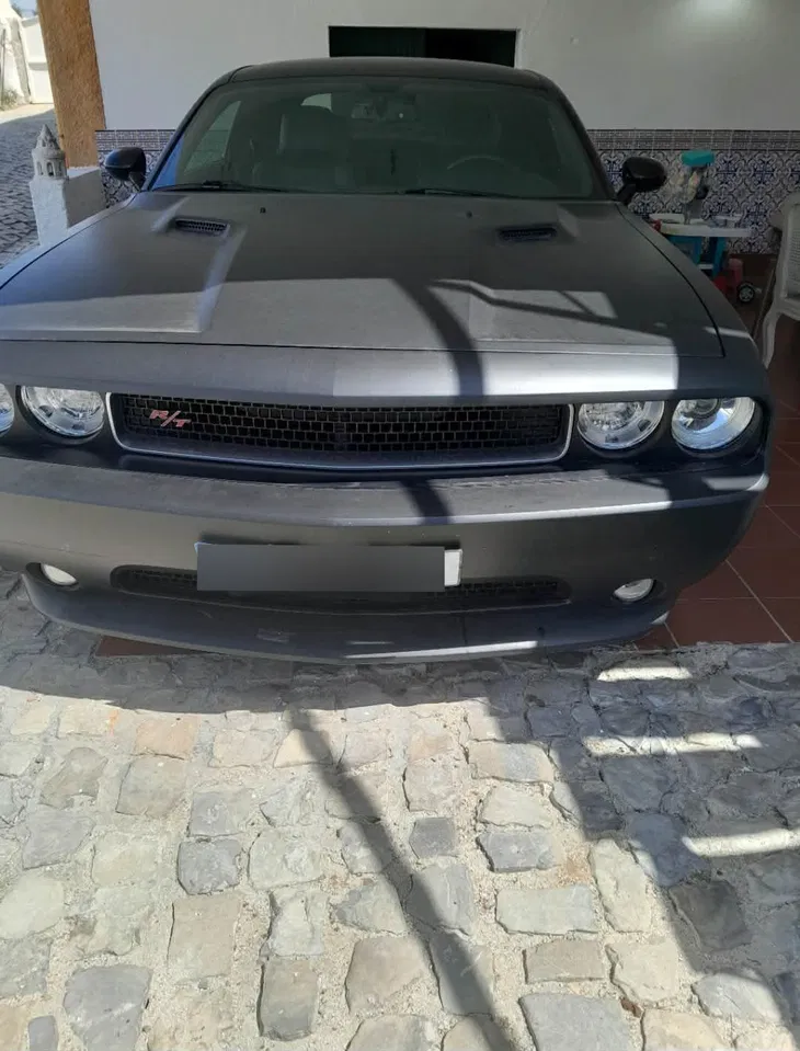 Dodge Challenger, 118.000 km, Πορτογαλία — φωτο 1