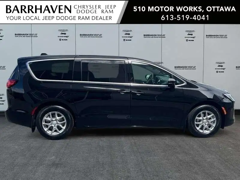 2027 Chrysler Pacifica Select, μαύρο, 0 km, εισαγωγή Καναδάς — φωτο 5 z 12